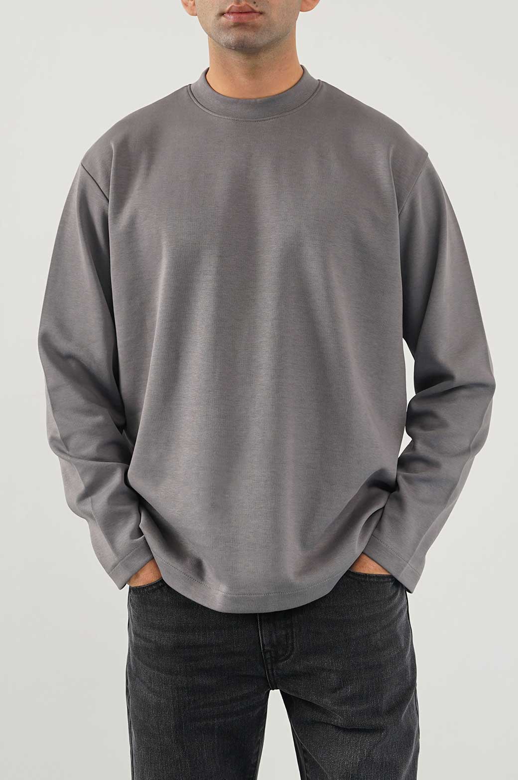 GREY HIGH CREW SWEATSHIRT