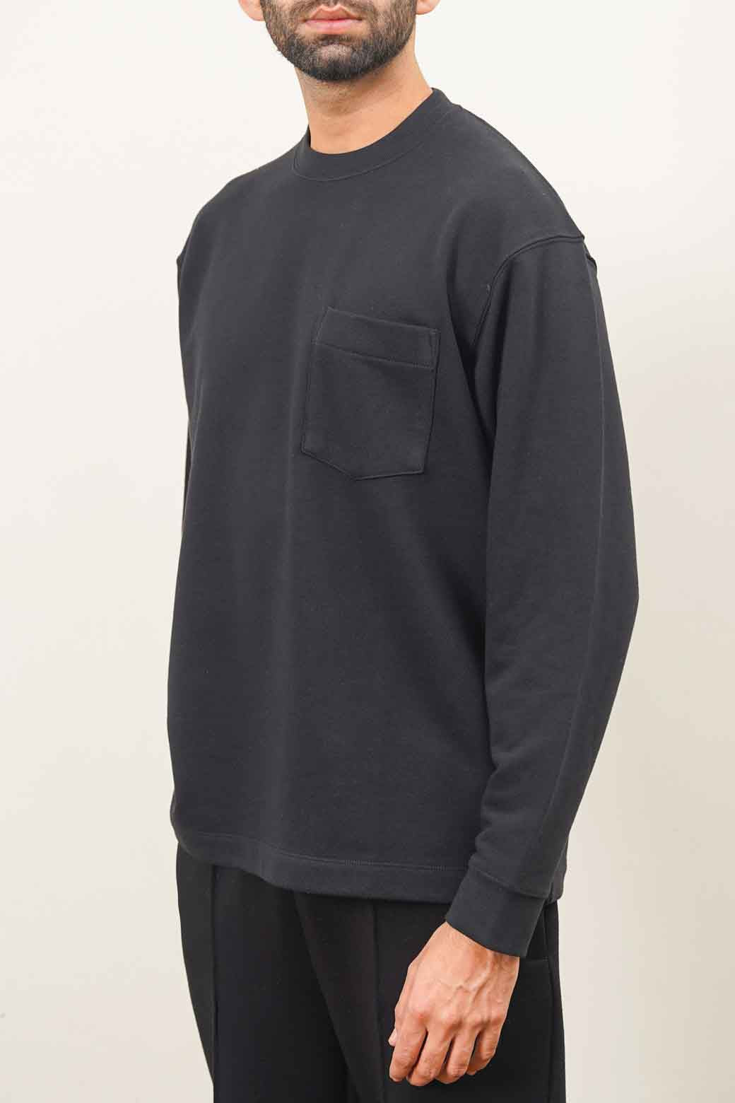 BLACK EVERYDAY SWEATSHIRT