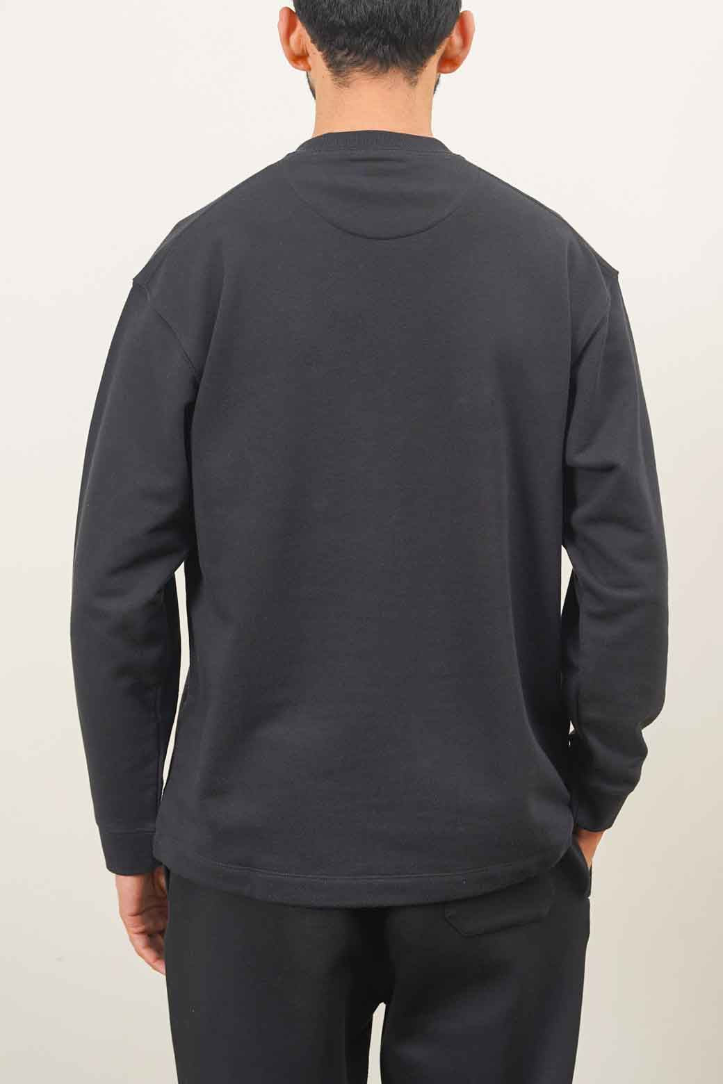 BLACK EVERYDAY SWEATSHIRT