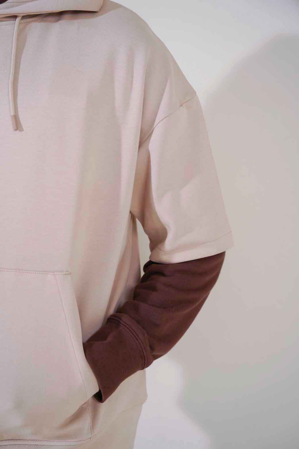 BEIGE SHORT SLEEVE HOODIE