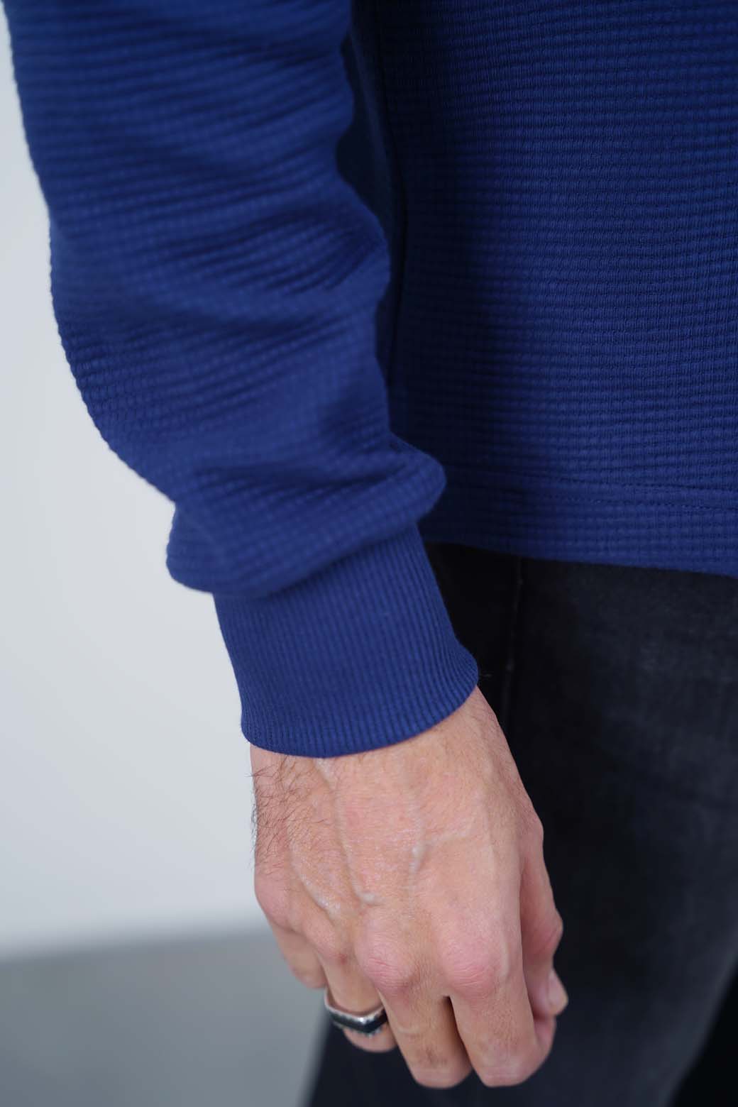 MIDNIGHT BLUE EVERYDAY WAFFLE SWEATSHIRT