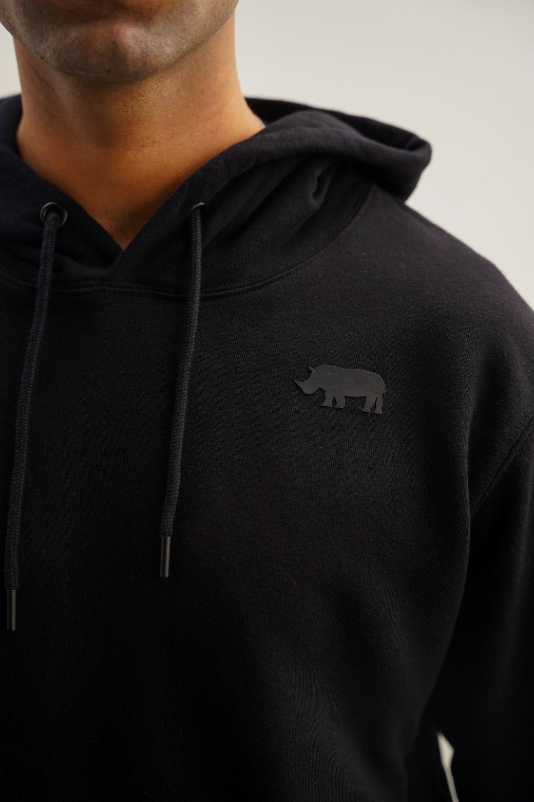 BLACK EMBLEM PRINTED HOODIE