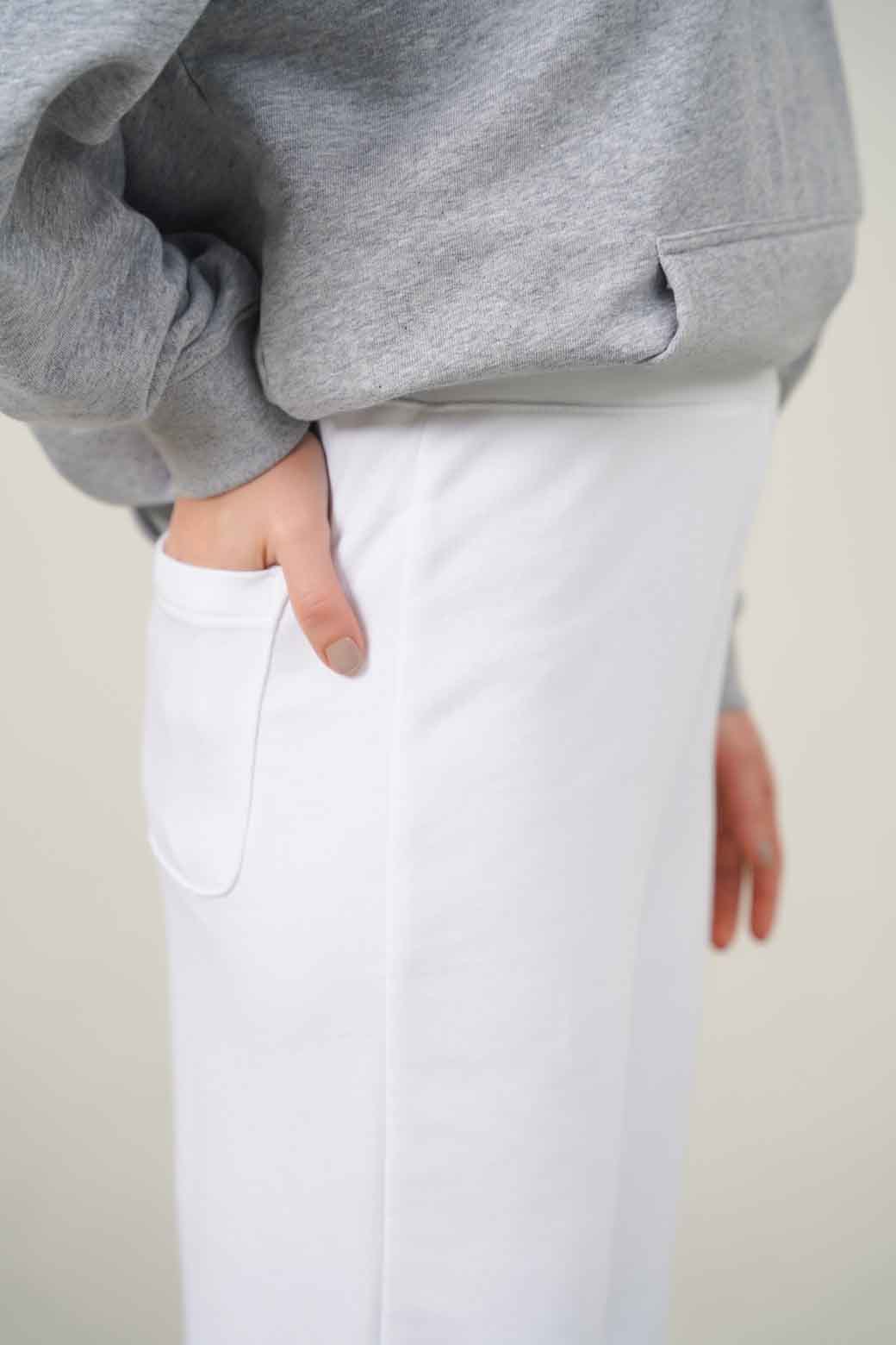 WHITE WIDE LEG TROUSER