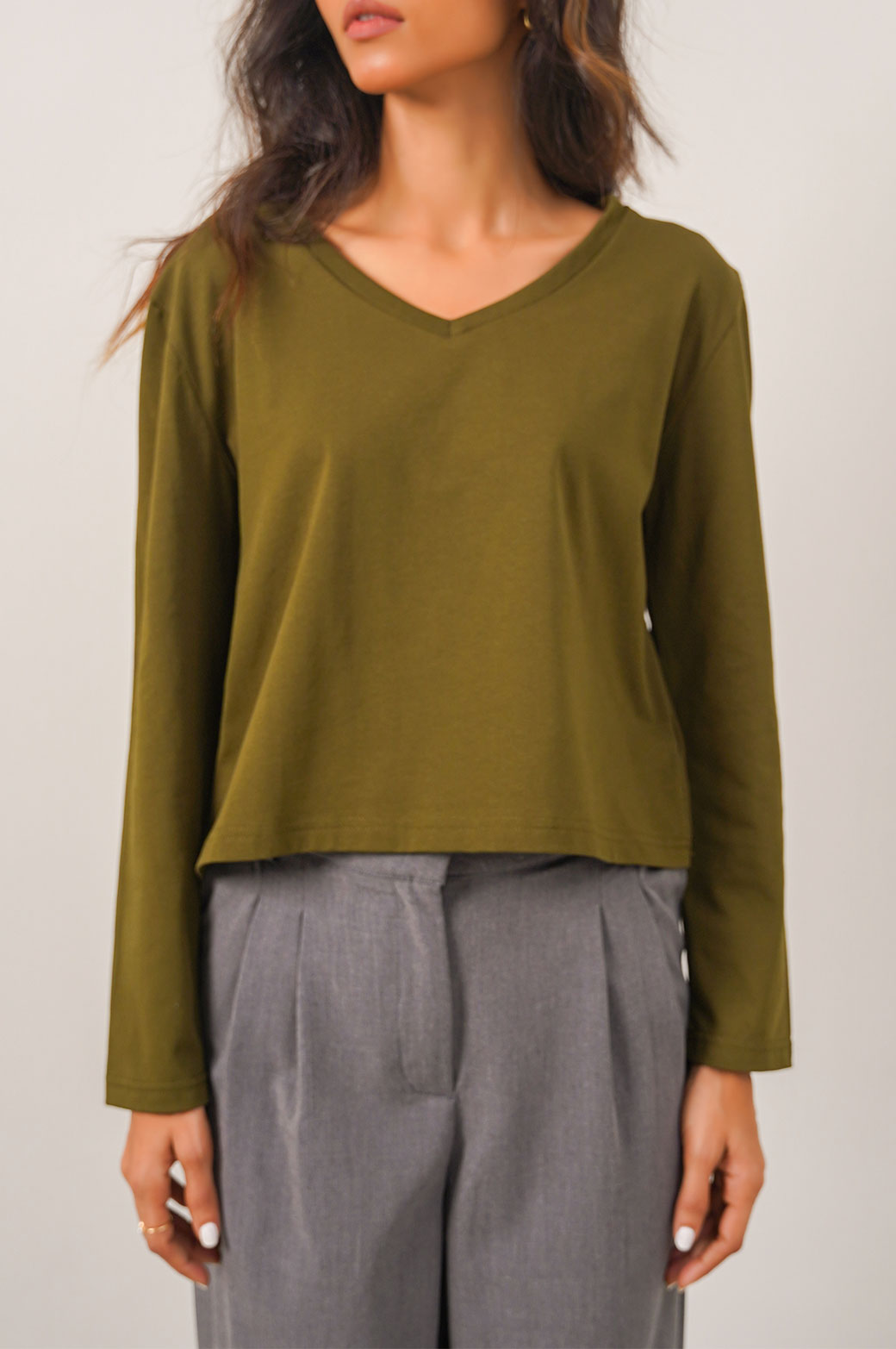 OLIVE CASUAL V-NECK T-SHIRT