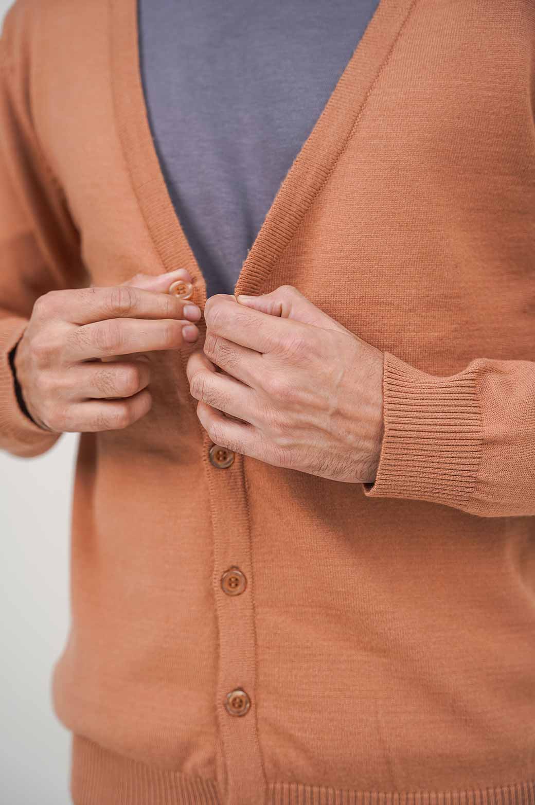 LIGHT BROWN BASIC CARDIGAN