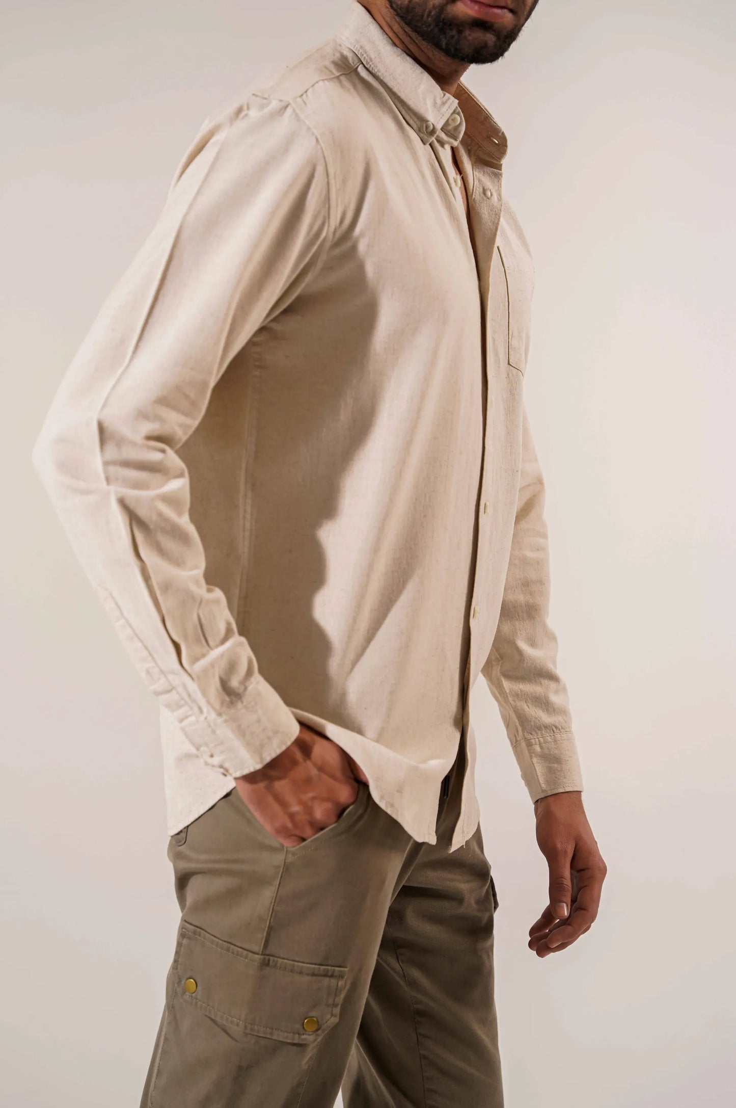 BEIGE MAN BUTTON DOWN SHIRT