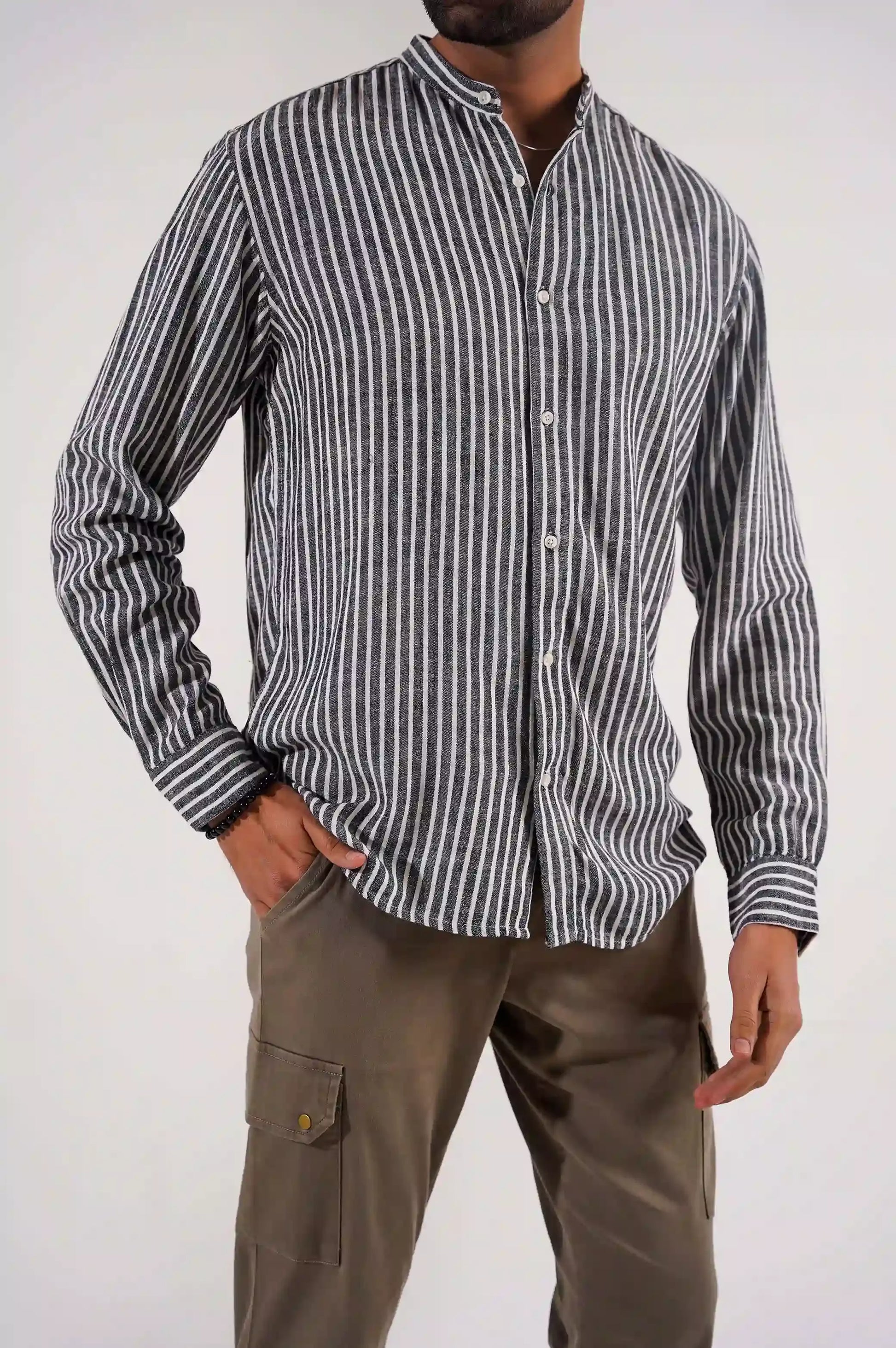 BLACK STRIPE BUTTON DOWN SHIRT