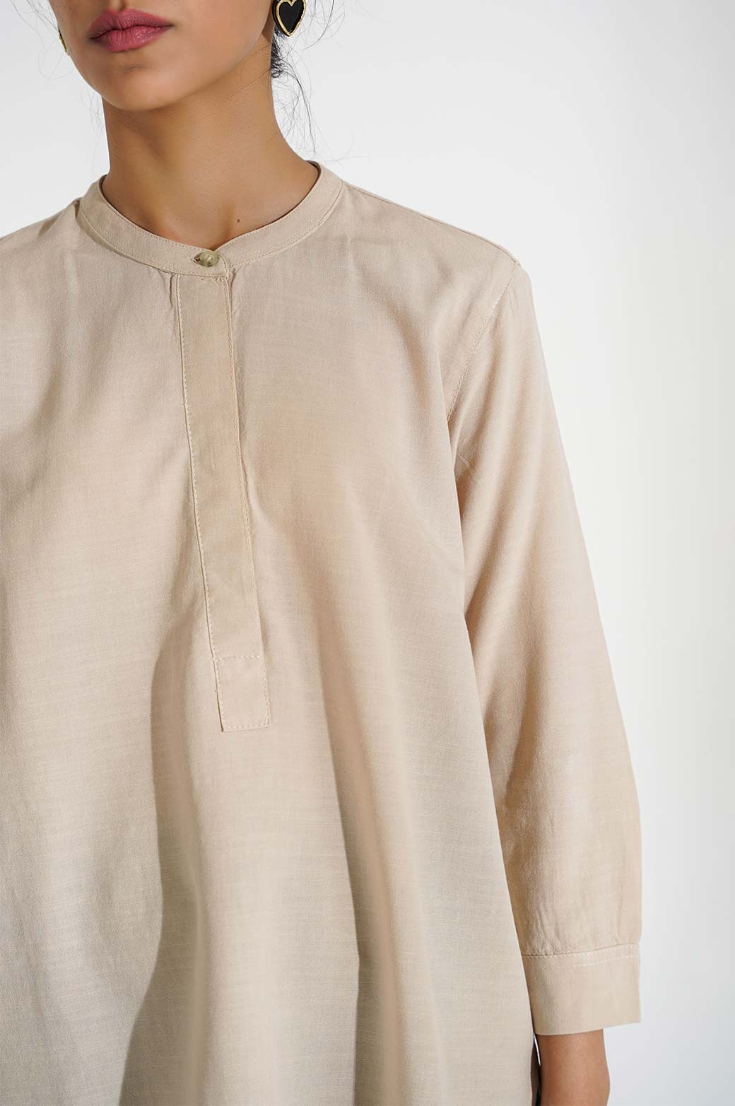 SKIN BAND COLLAR SHIRT