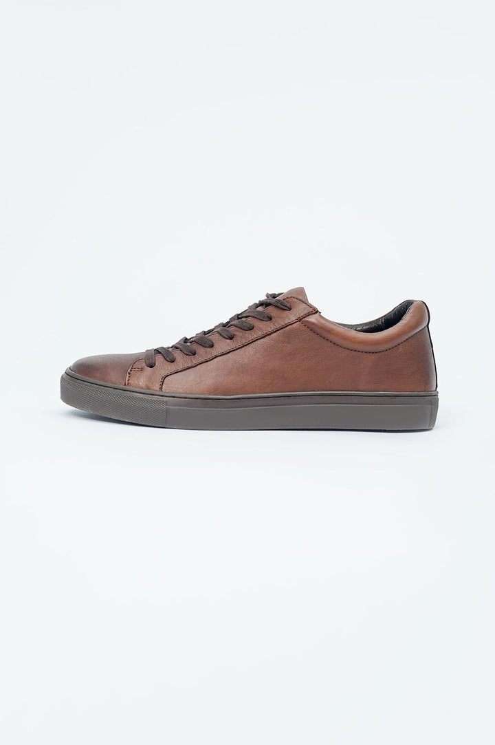 DARK BROWN LOW-TOP SNEAKERS