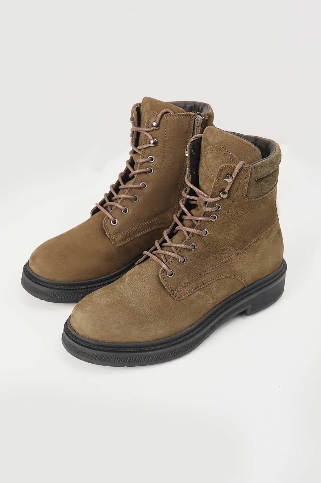 OLIVE LACE-UP LABYRINTH CHUNKY BOOT