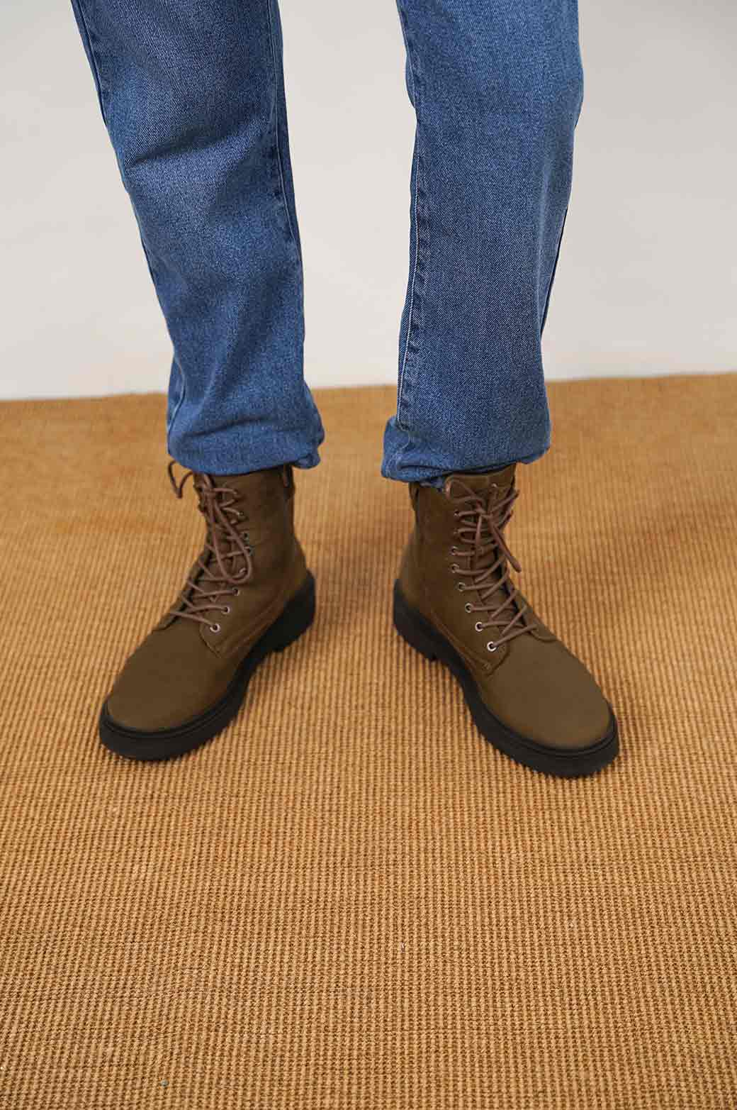 OLIVE LACE-UP LABYRINTH CHUNKY BOOT