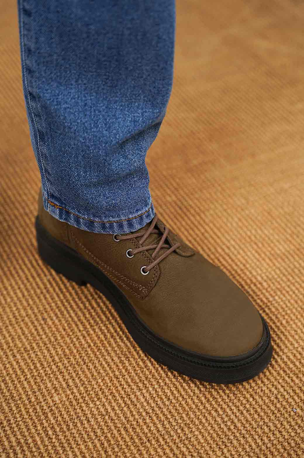 OLIVE LACE-UP LABYRINTH CHUNKY BOOT