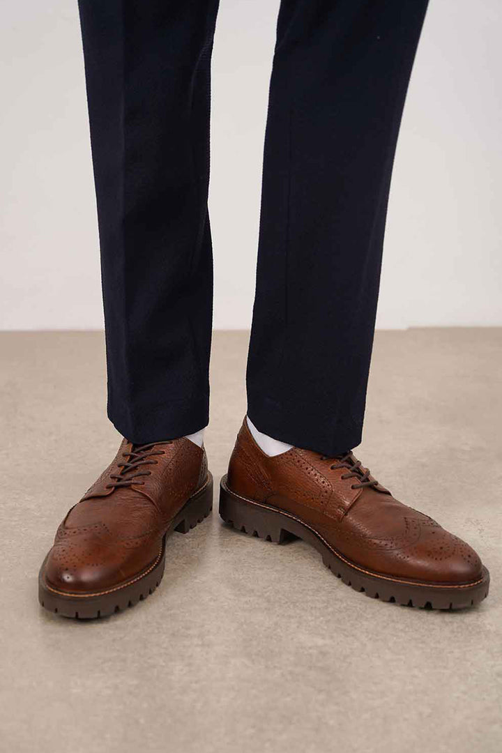 BROWN LOW-TOP LEATHER BROGUES