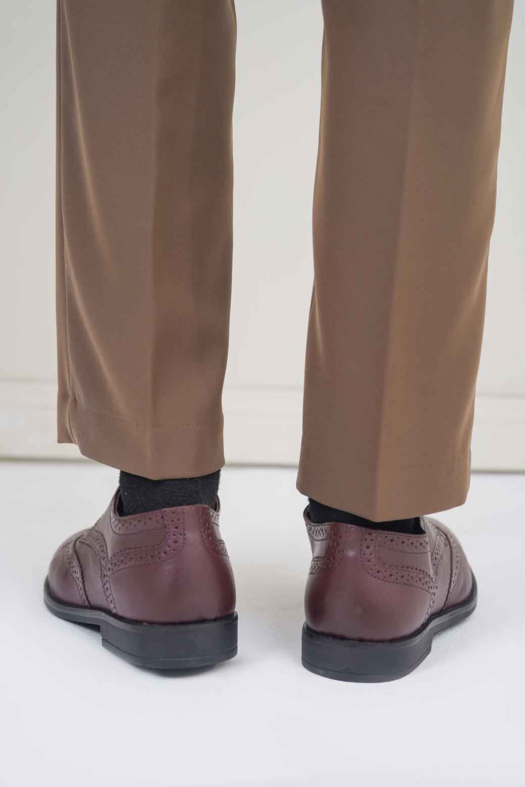 BURGUNDY CLASSSIC LEATHER BROGUES