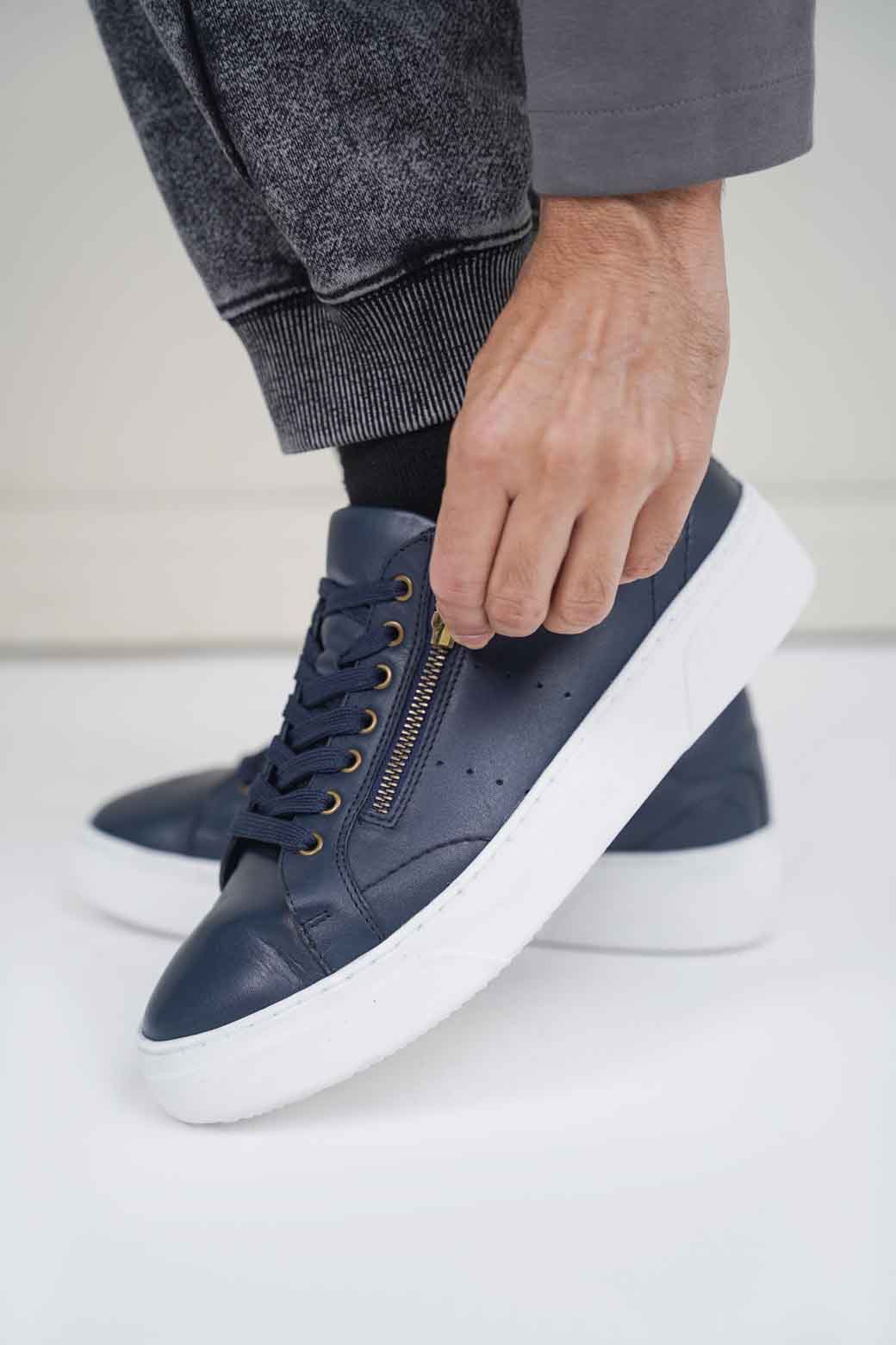 NAVY PLATFORM SNEAKERS