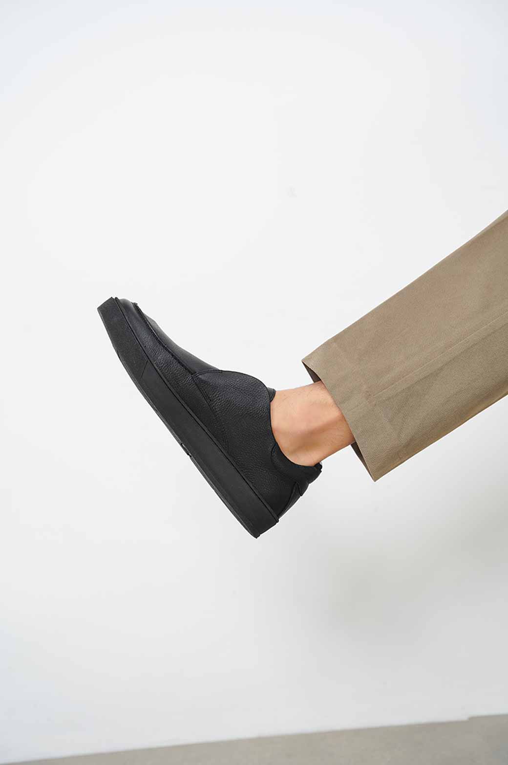 BLACK DAD LOAFERS