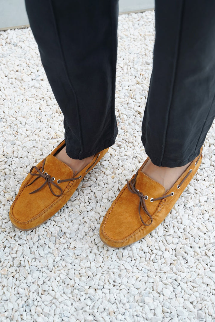 HONEY CLASSIC LEATHER MOCCASINS