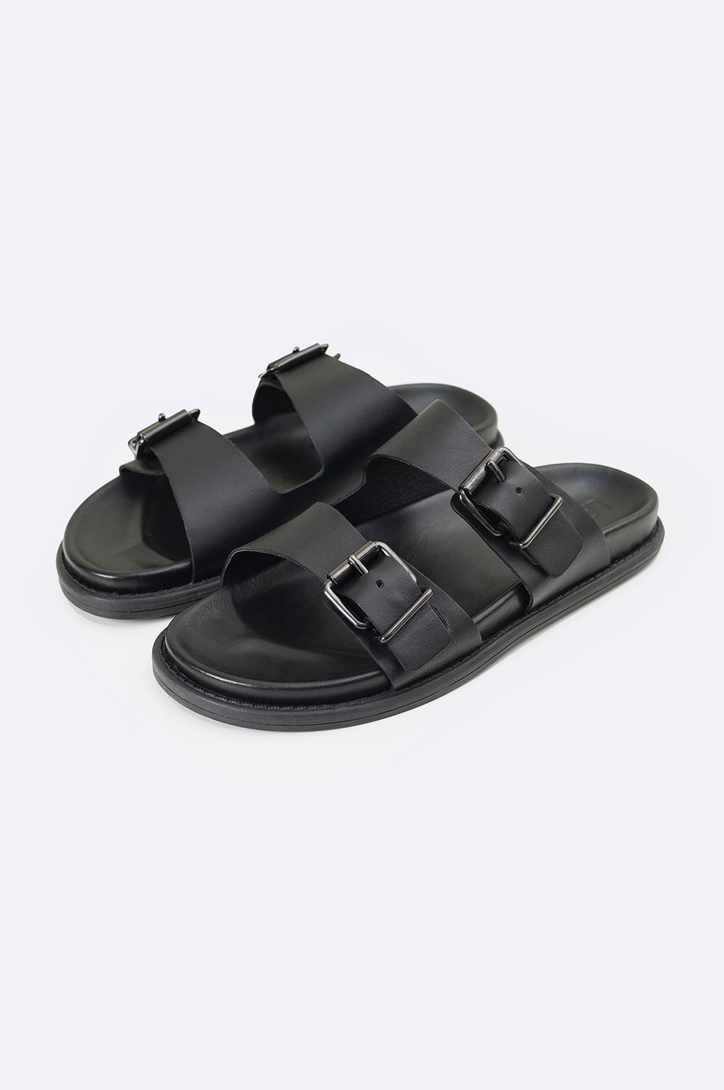 LEATHER SLIPPERS – Lama Retail