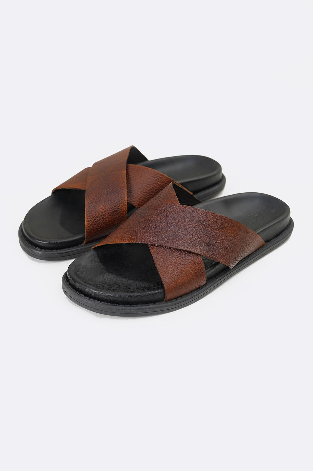 COFFEE CROSSOVER LEATHER SLIPPERS