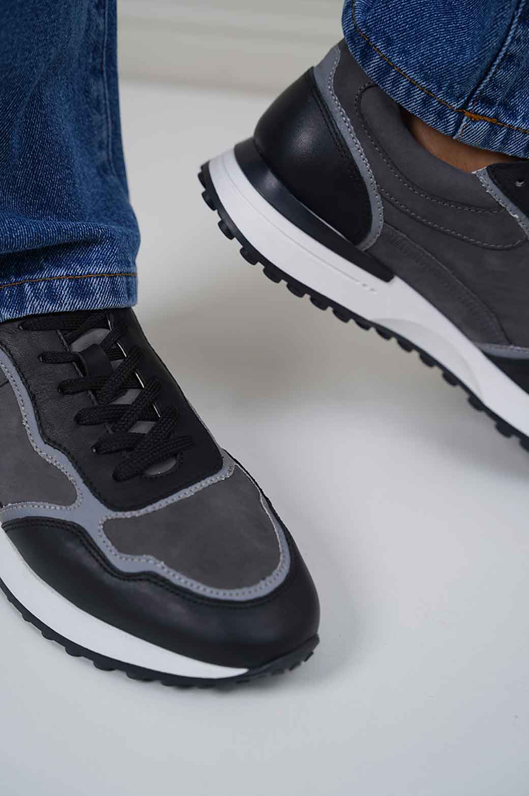 BLACK LEATHER JOGGERS