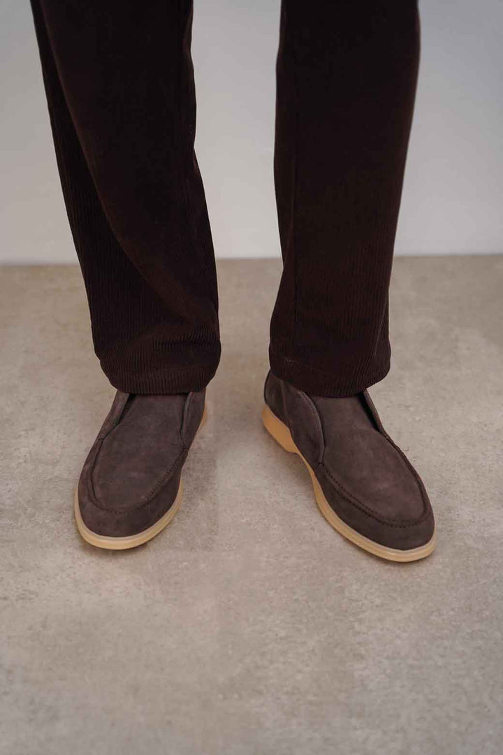 BROWN HIGH-TOP LEATHER LOAFERS