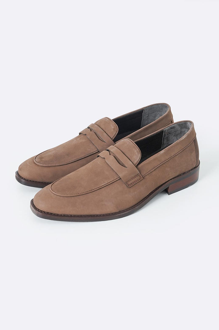 CHOCOLATE CLASSIC LEATHER LOAFERS