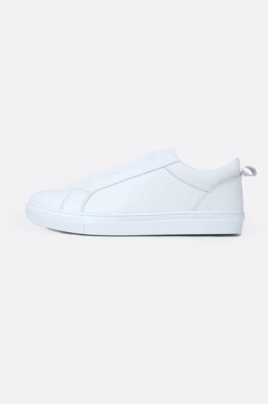 SLIP-ON LEATHER FLATS