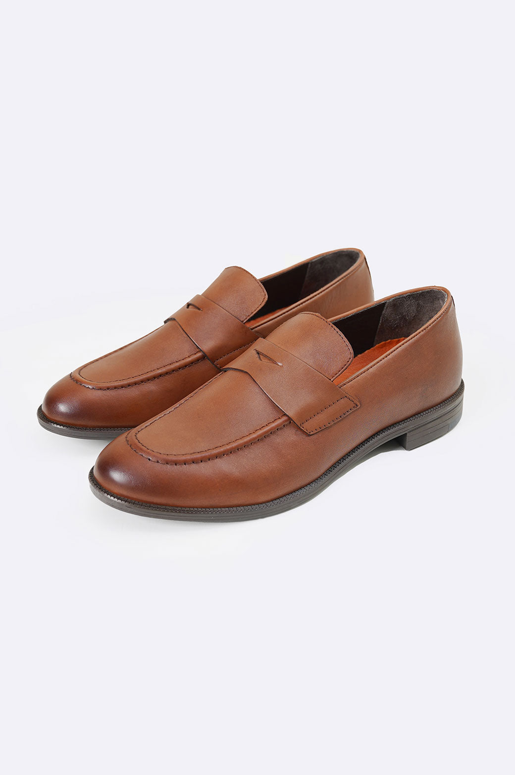 BROWN CLASSIC LEATHER LOAFERS