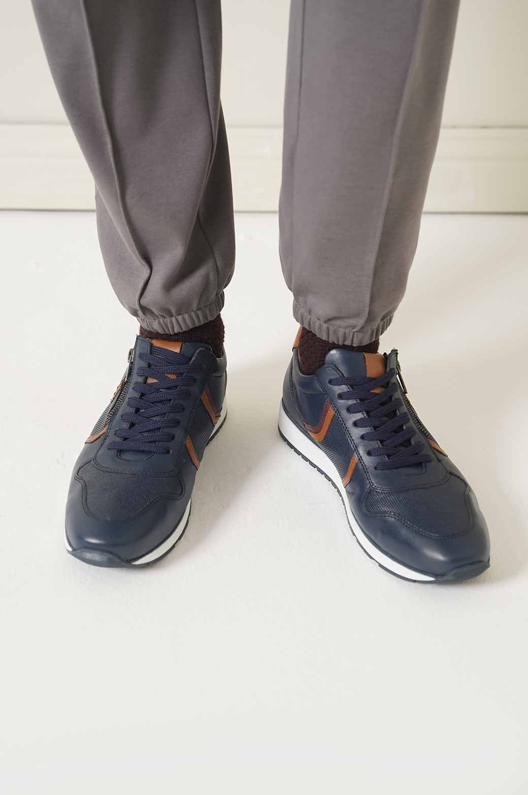NAVY LEATHER SNEKAERS