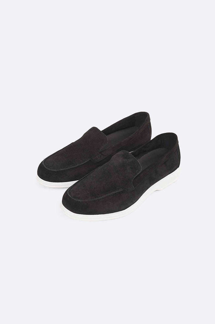 BLACK COMFORTABLE LEATHER LOAFERS