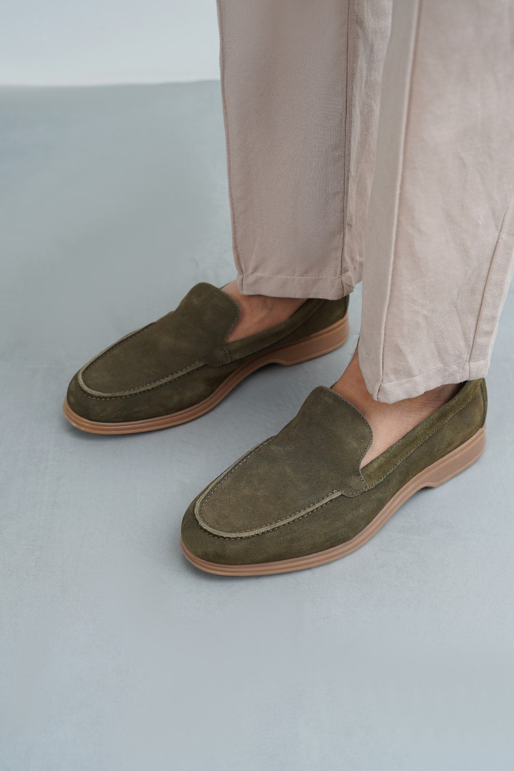 OLIVE CLASSIC LEATHER SLIP-ONS