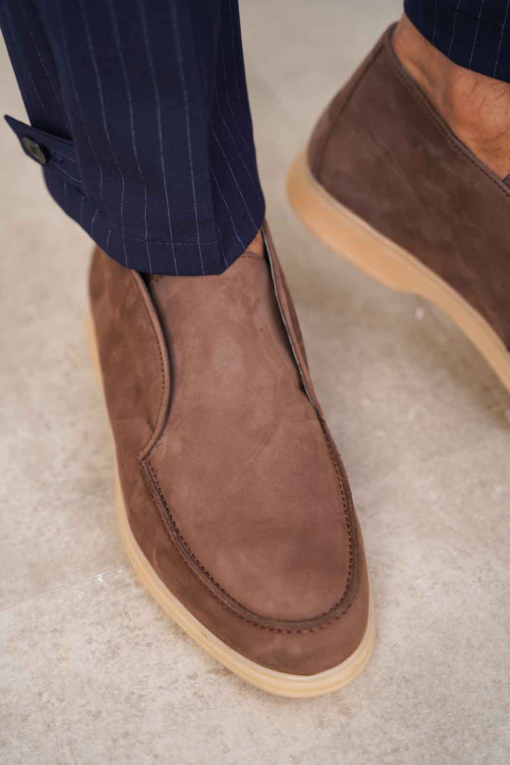 BROWN HIGH-TOP LEATHER LOAFERS