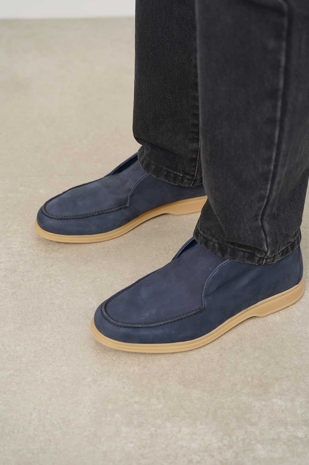 DARK NAVY HIGH-TOP LEATHER LOAFERS