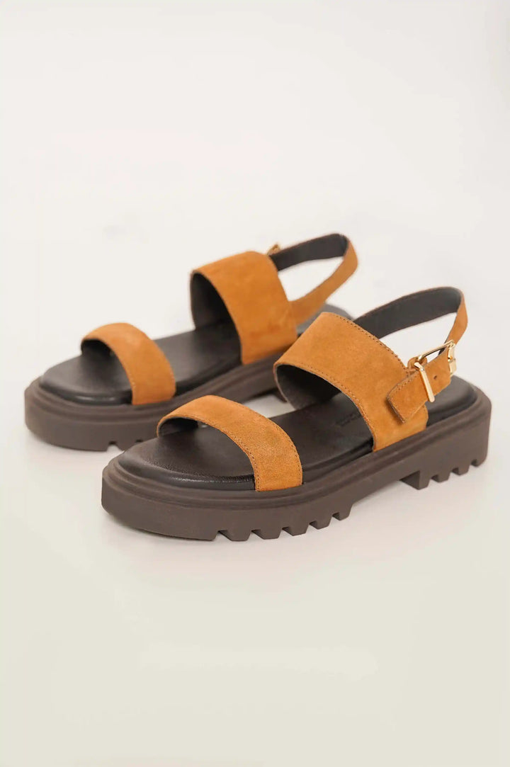 HONEY CHUNKY SANDALS