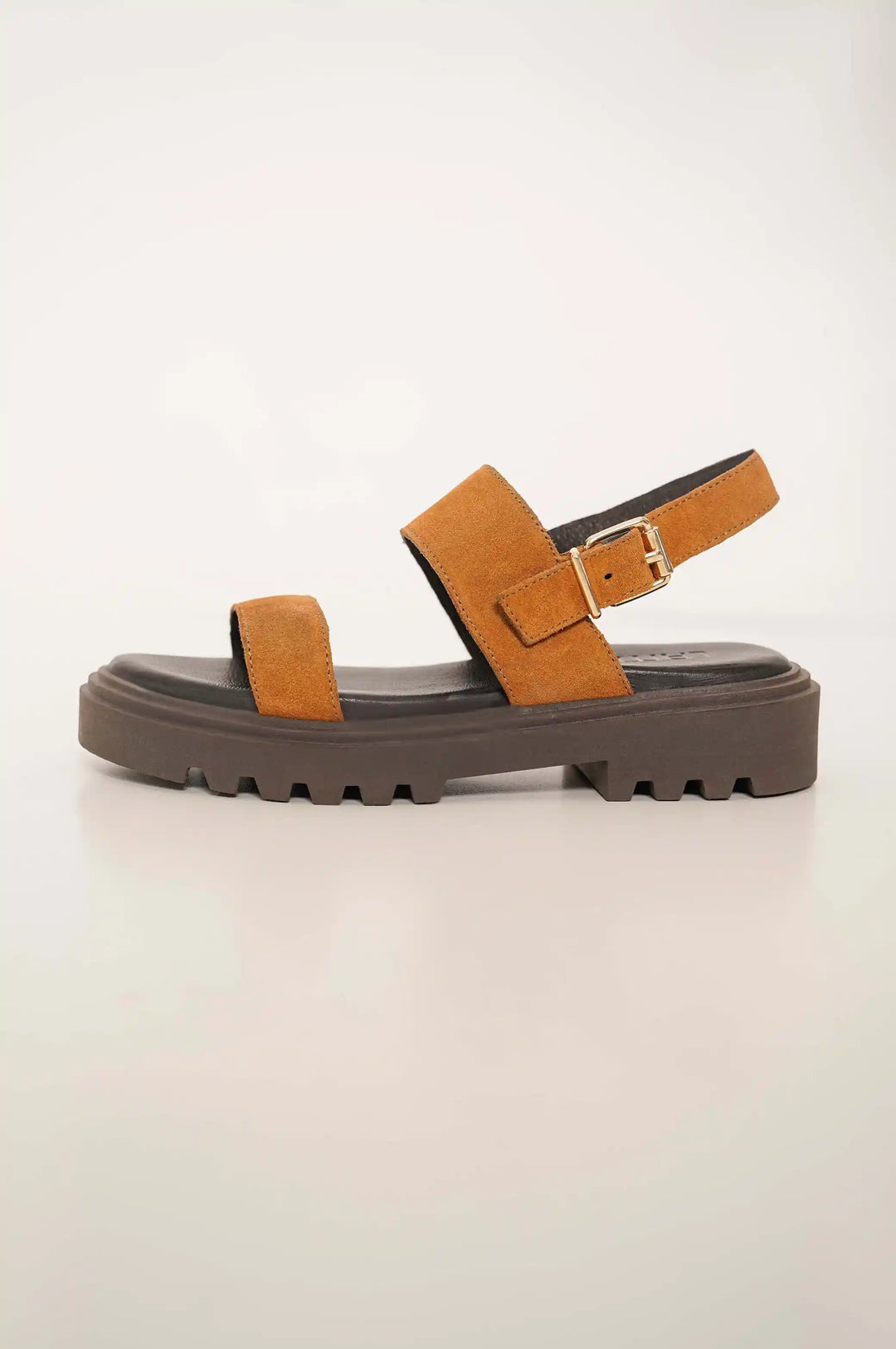 HONEY CHUNKY SANDALS