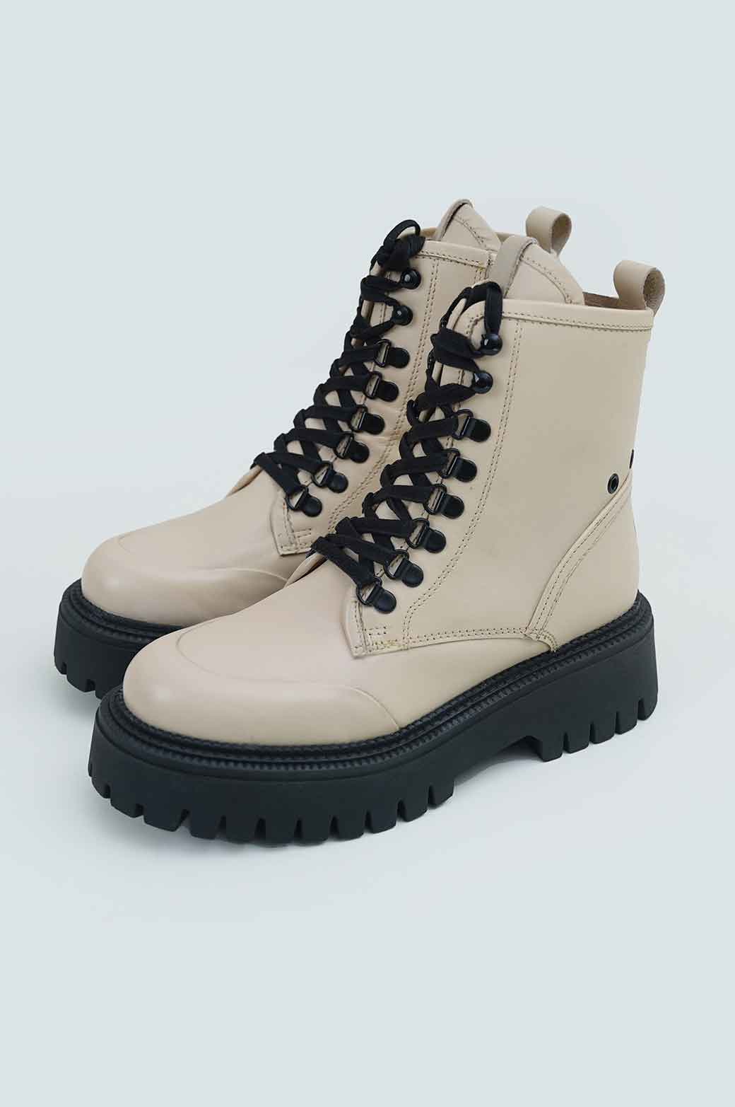 CREAM LEATHER TRACK SOLE COMBAT BOOT