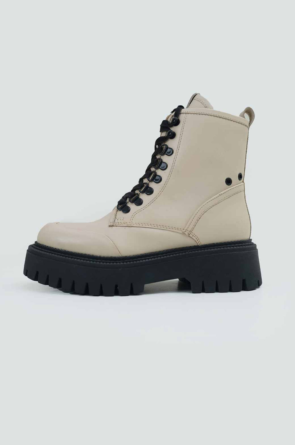 CREAM LEATHER TRACK SOLE COMBAT BOOT