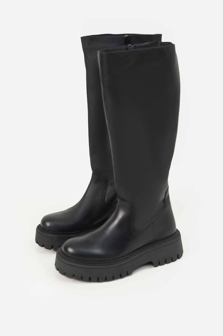 BLACK LEATHER KNEE HIGH BOOTS 