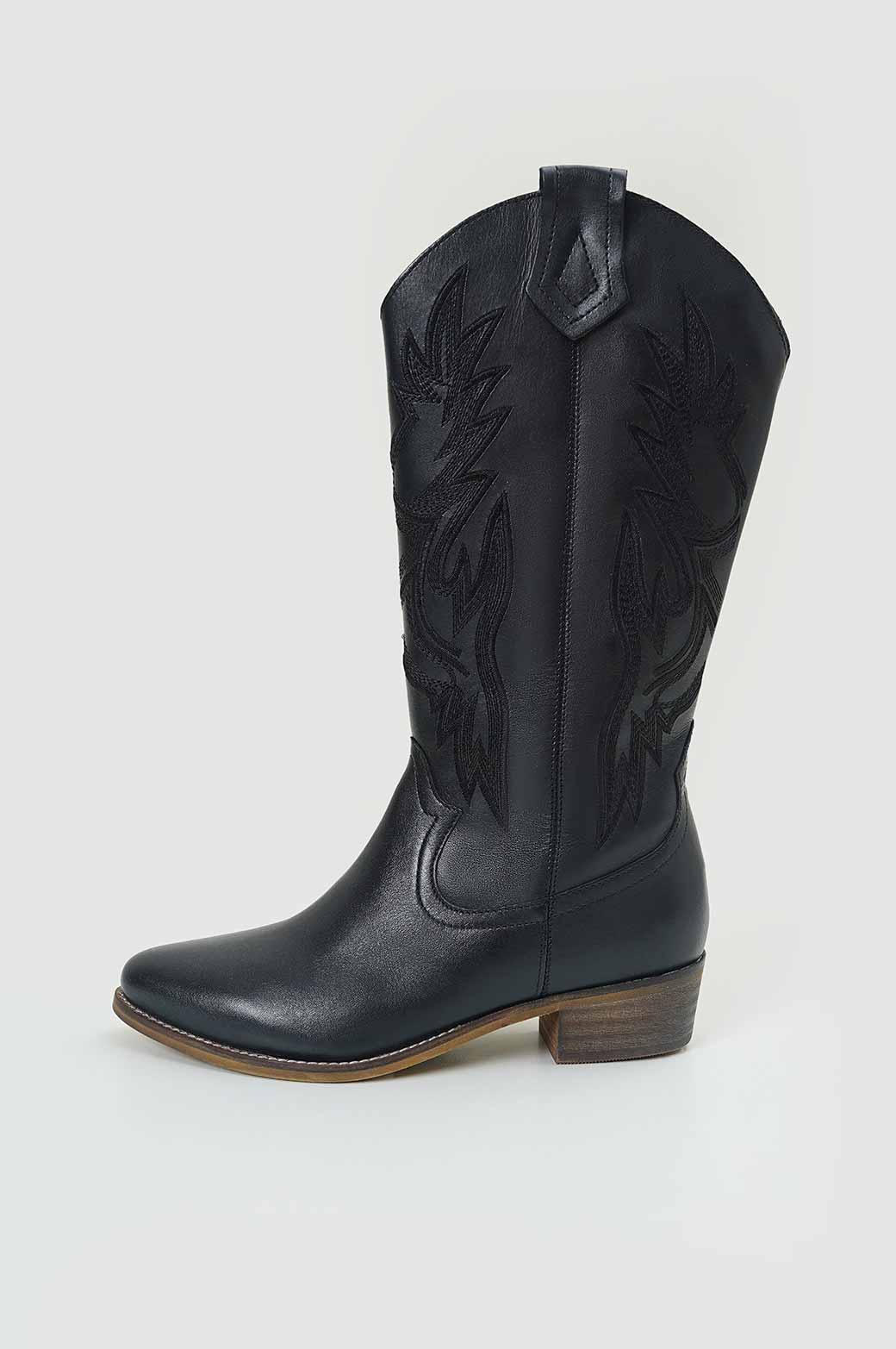 BLACK LEATHER COWBOY BOOT