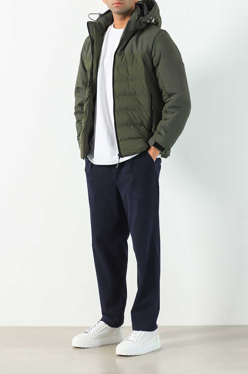ARMY GREEN HOODED PUFFER JACKET