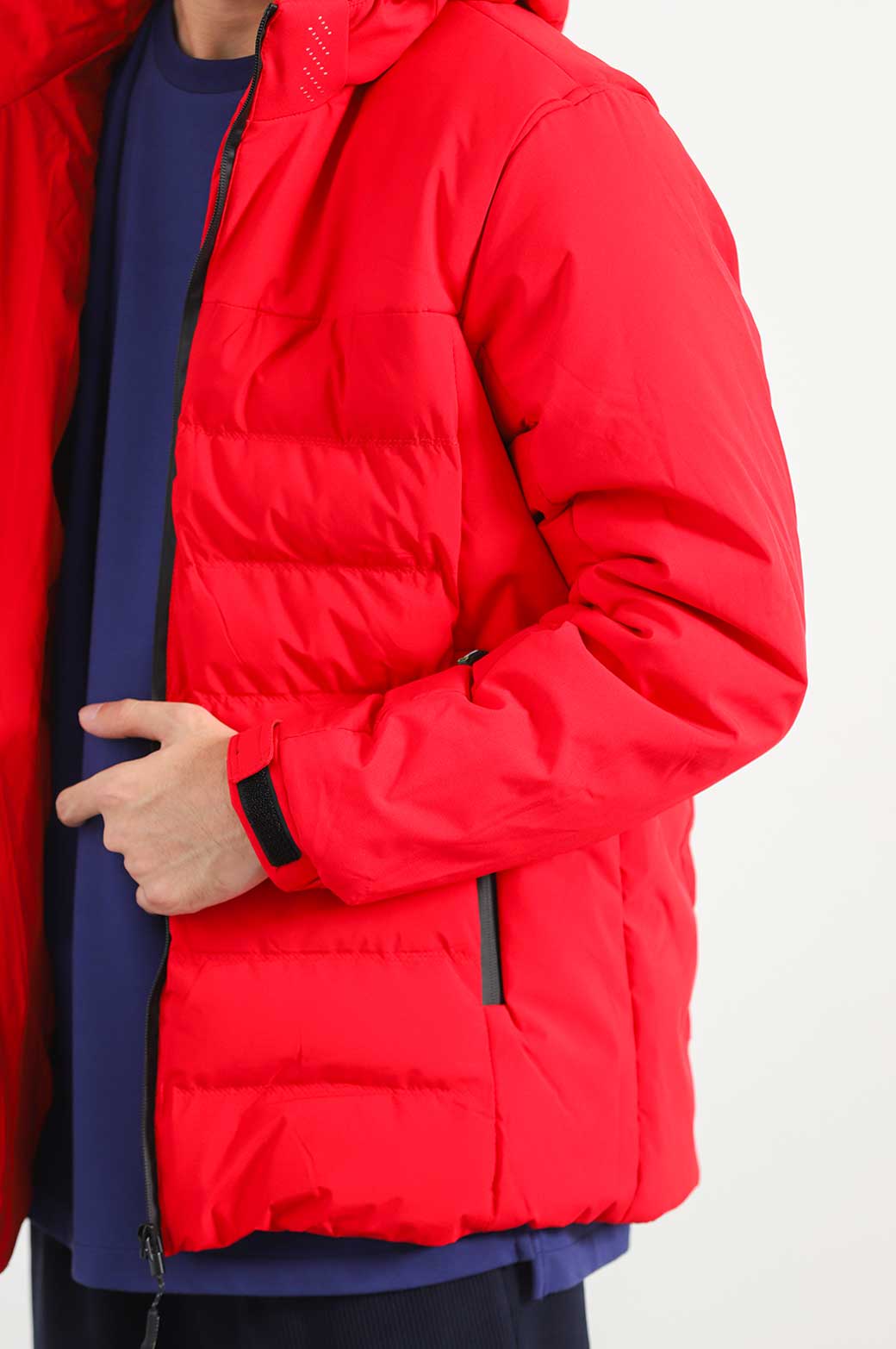RED HOODED PUFFER JACKET