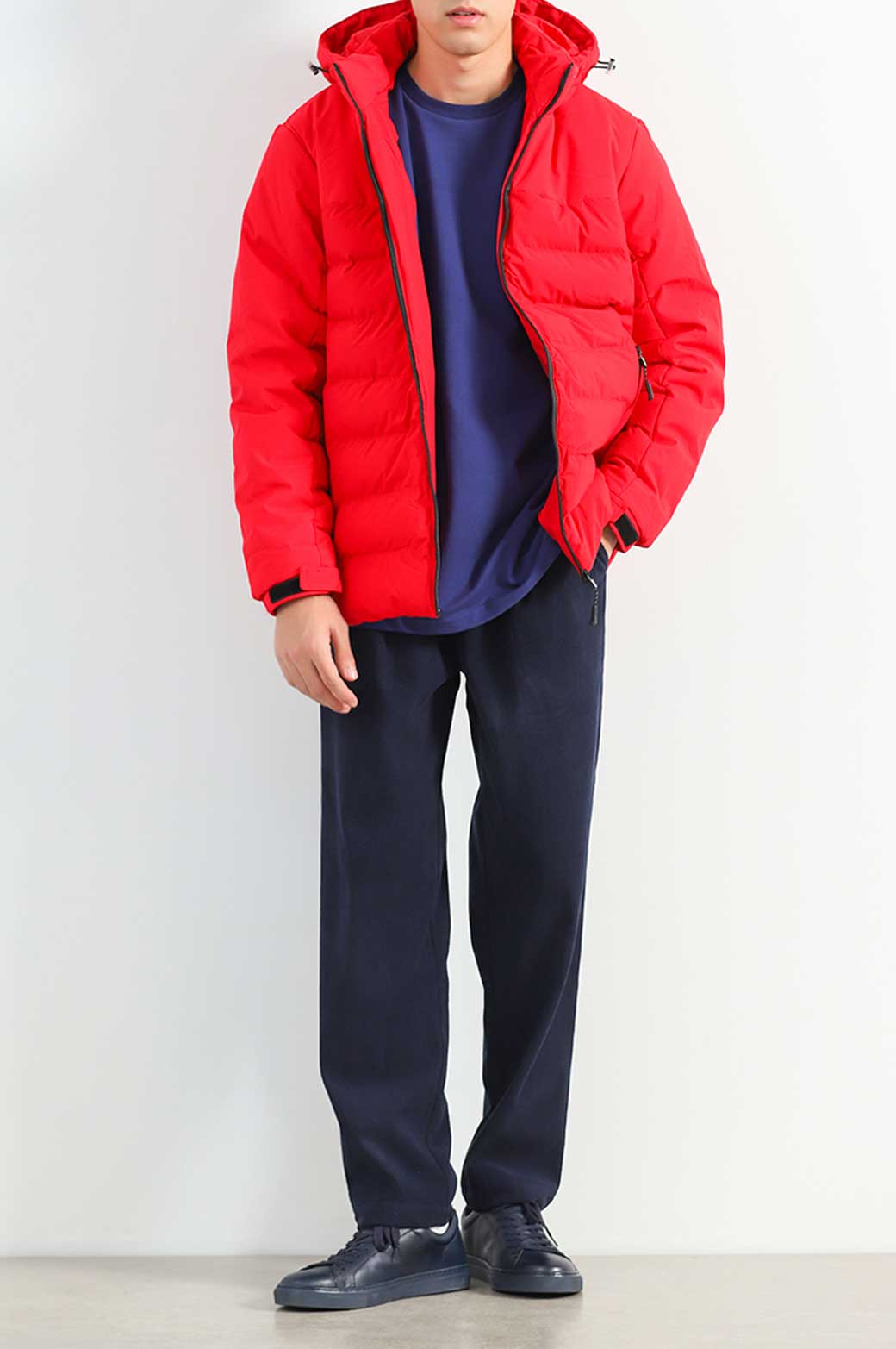 RED HOODED PUFFER JACKET