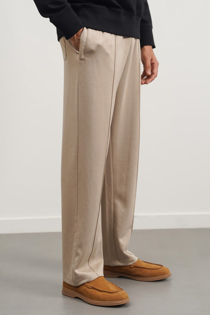 KHAKI STRAIGHT KNITTED PANTS