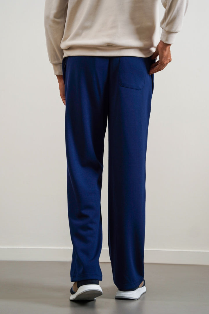 NAVY STRAIGHT KNITTED PANTS