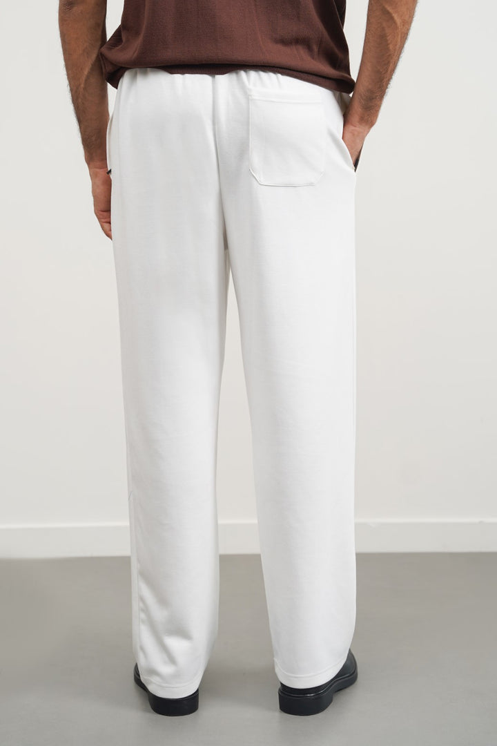 WHITE STRAIGHT KNITTED PANTS