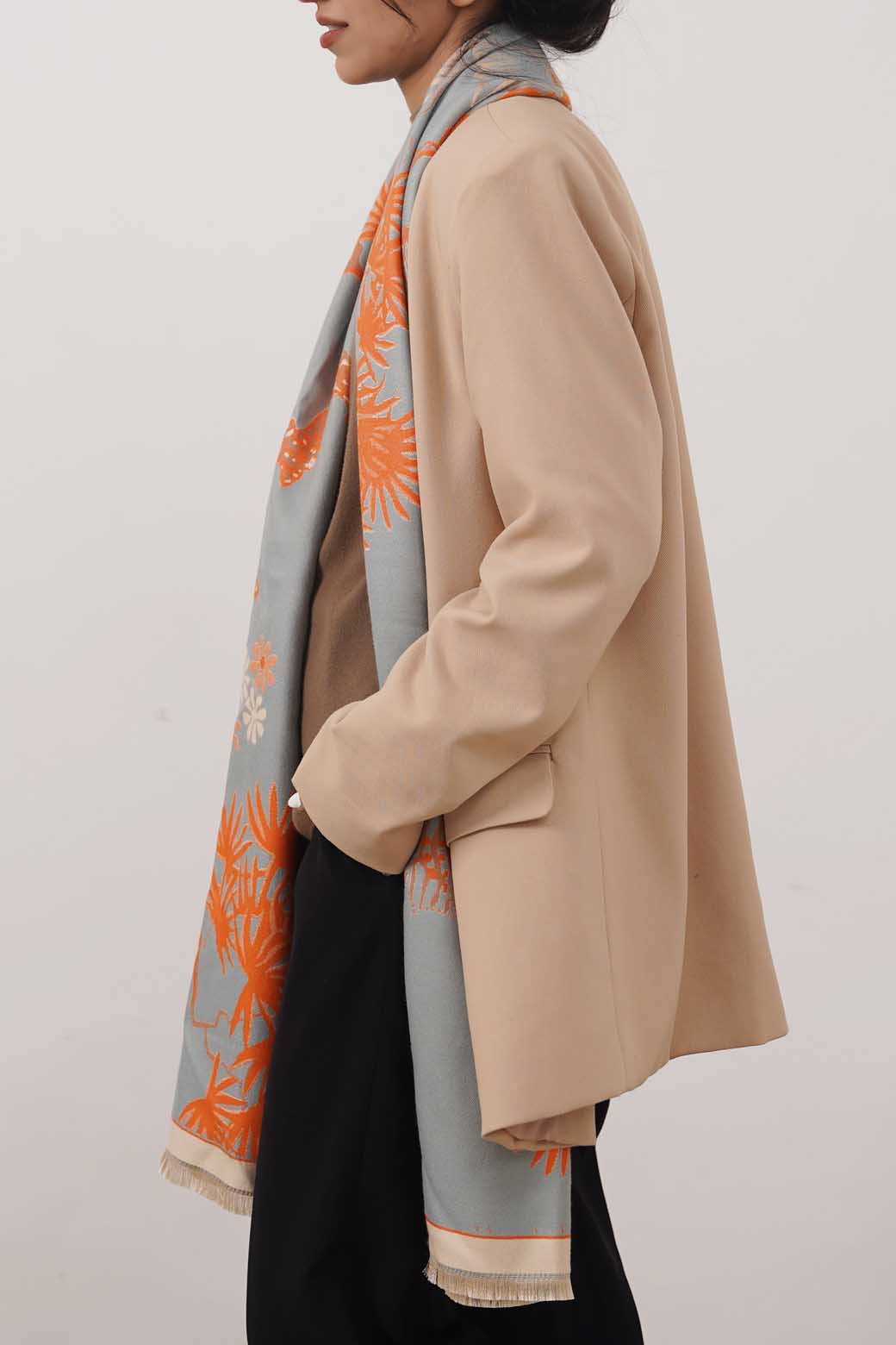 ORANGE CONTRAST FLORA PRINT SCARF