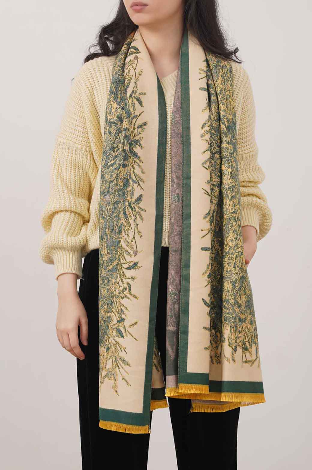 GREEN CONTRAST PAMPAS PRINT SCARF