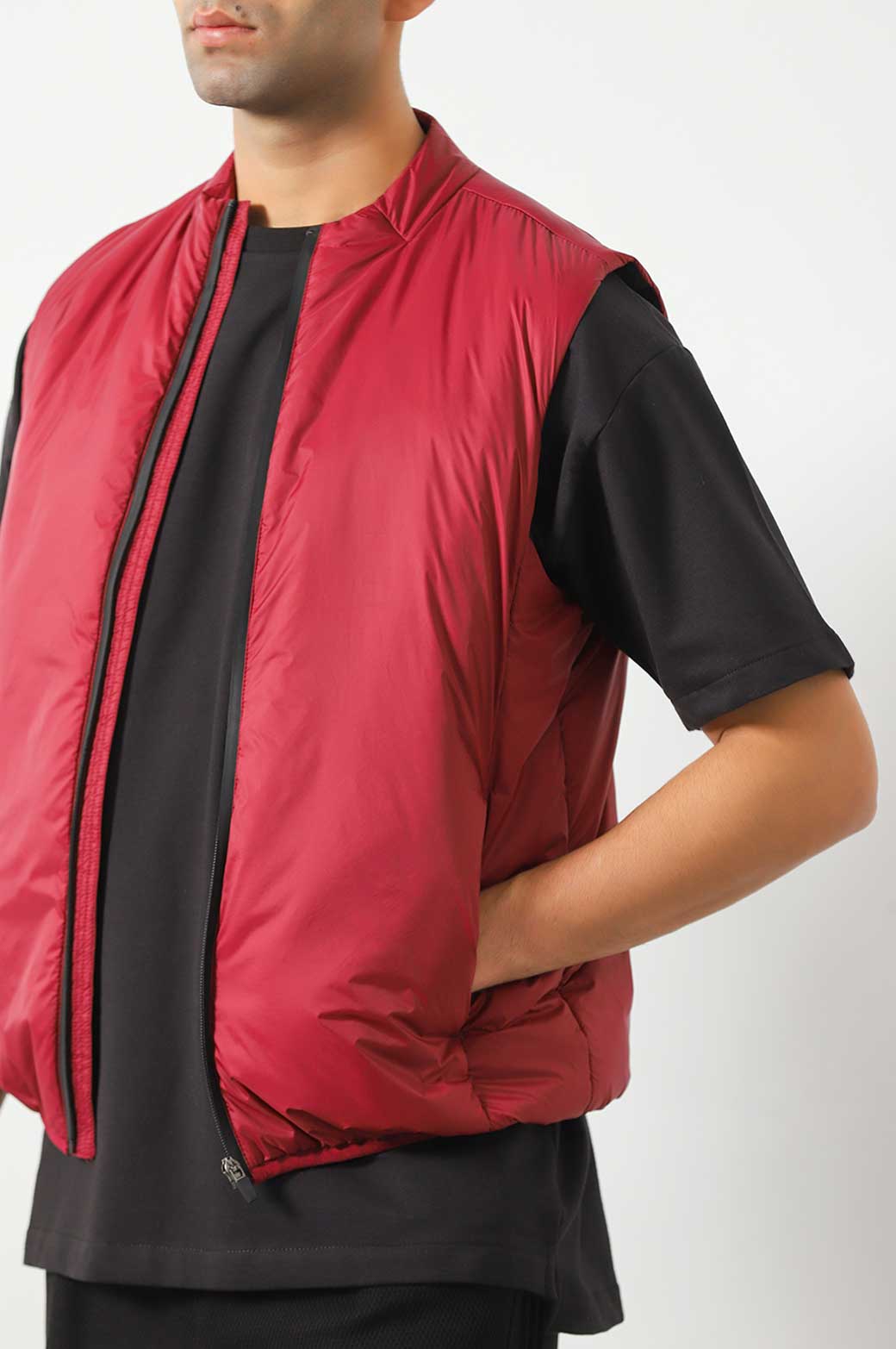 BURGUNDY LIGHTWEIGHT QUILTED GILET