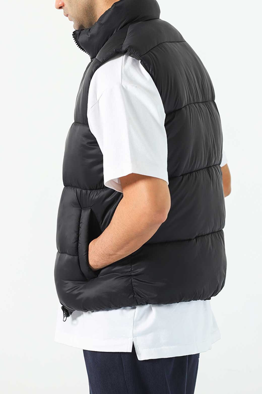 BLACK PUFFER GILET