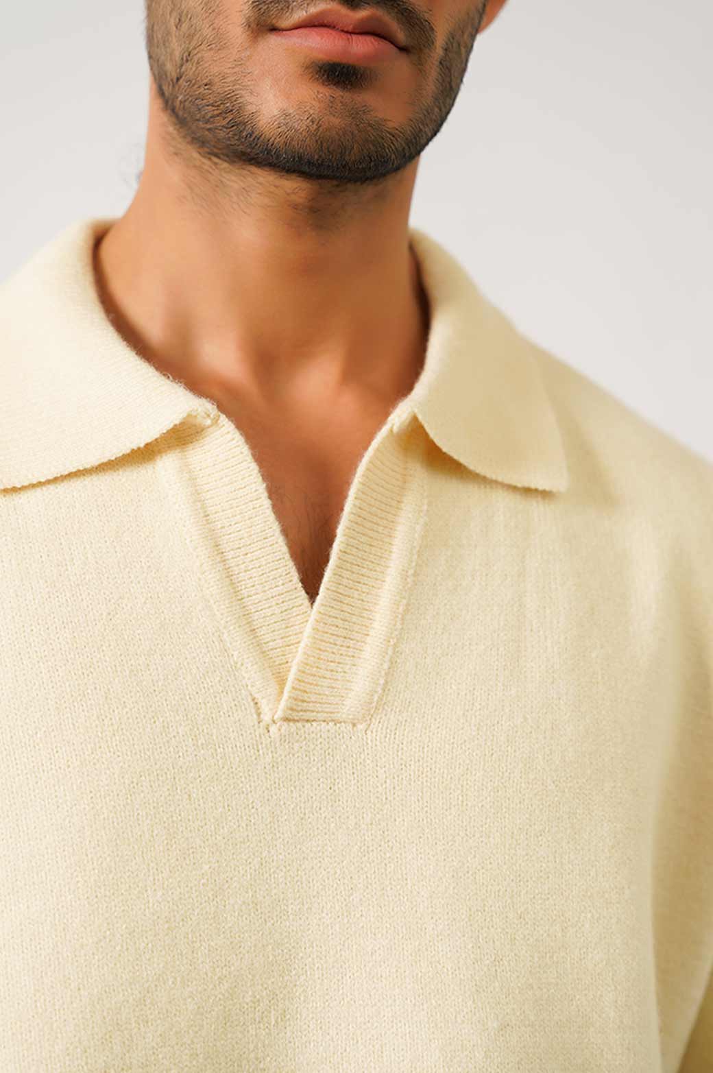 CREAM RELAX POLO SWEATER
